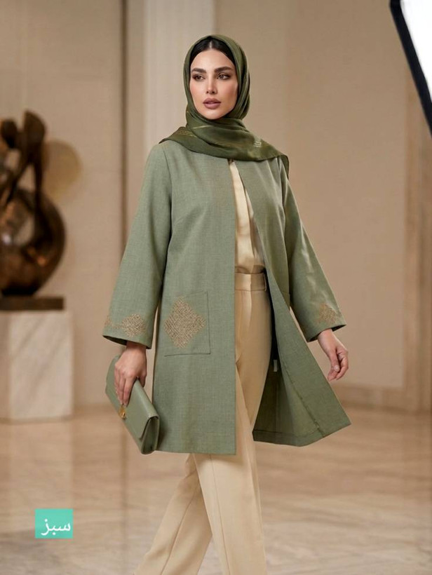 مانتو زنانه گلدوزی شده مدل راز کد 106 رنگ سبز