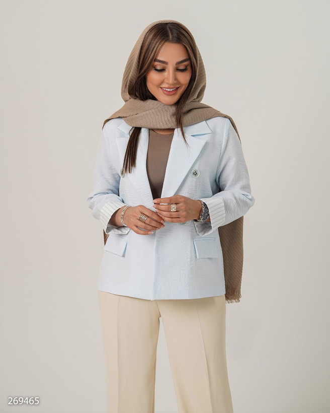 نمای جلو کت آرتینا